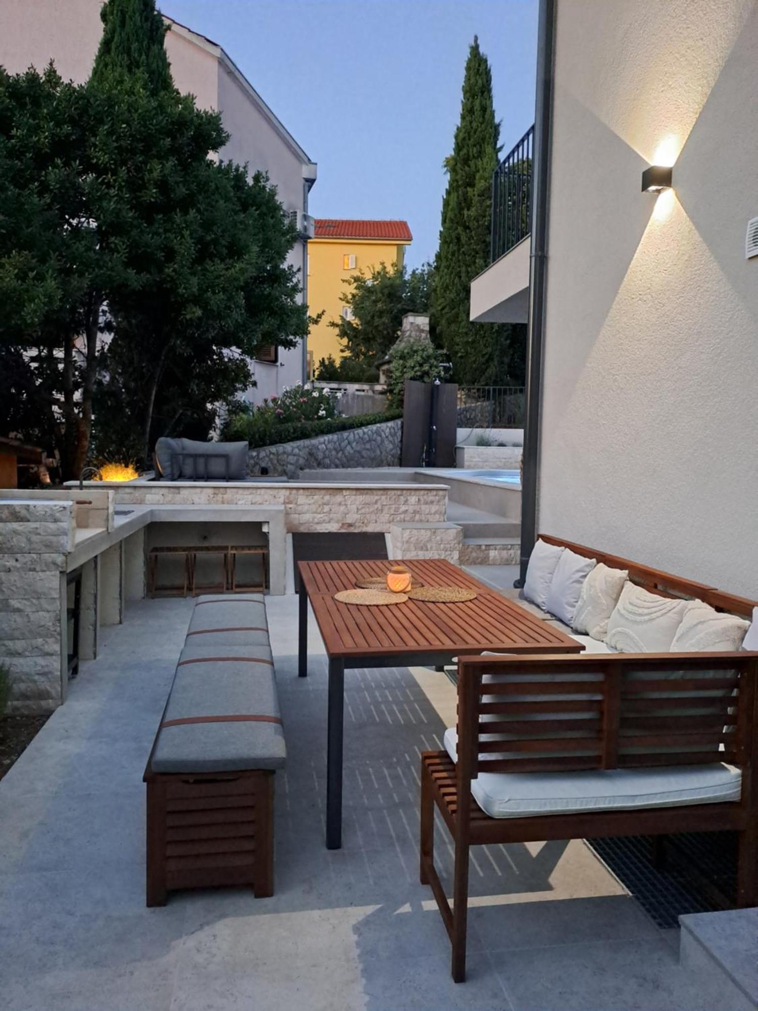 Villa Bella Maris Malinska Exterior foto